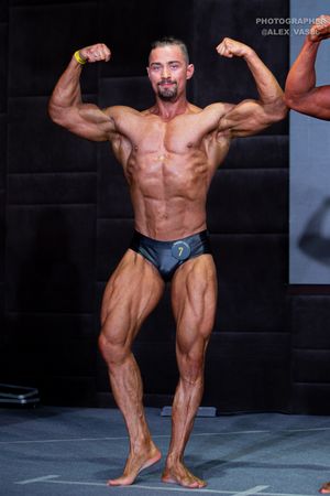 СLASSIC PHYSIQUE 178